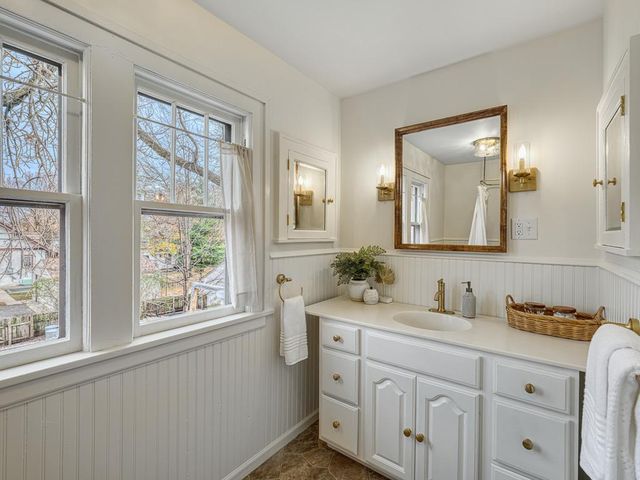 4011 18th Avenue S, Minneapolis, MN 55407