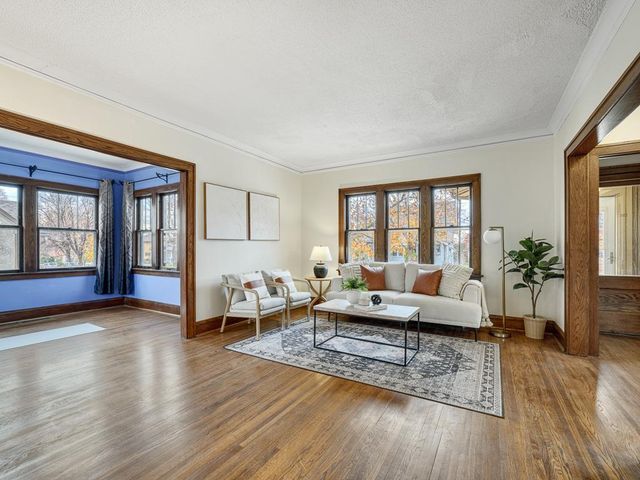 4011 18th Avenue S, Minneapolis, MN 55407