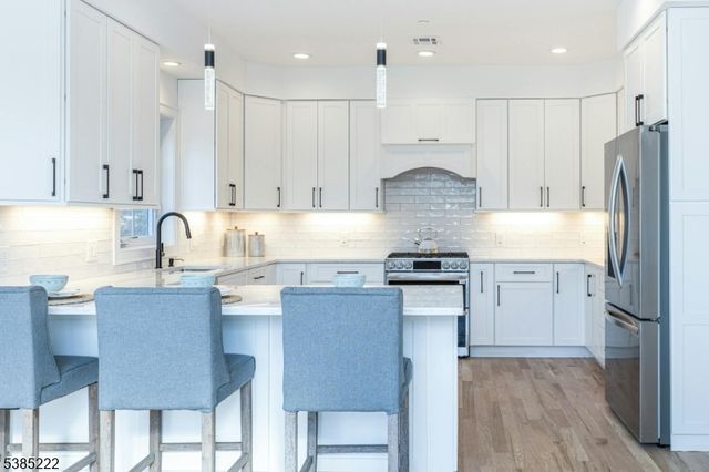 484 4TH AVE 9, Garwood Boro, NJ 07027