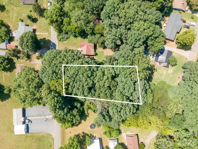 202 Wilson Drive, Morganton, NC 28655