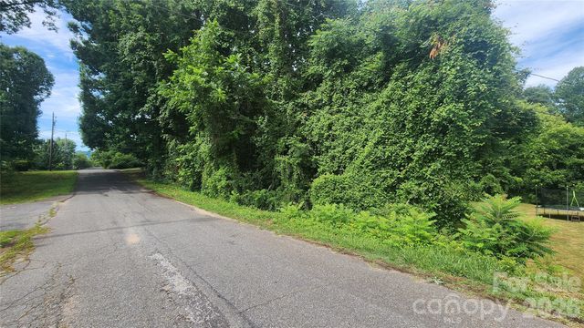 202 Wilson Drive, Morganton, NC 28655