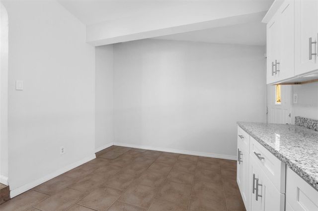 2405 E ANNIE STREET, Tampa, FL 33612