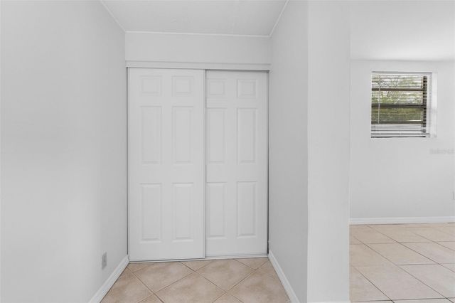 2405 E ANNIE STREET, Tampa, FL 33612
