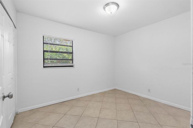 2405 E ANNIE STREET, Tampa, FL 33612