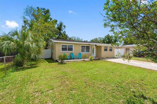 2405 E ANNIE STREET, Tampa, FL 33612