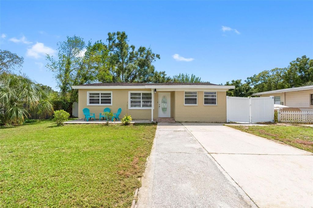 2405 E ANNIE STREET, Tampa, FL 33612