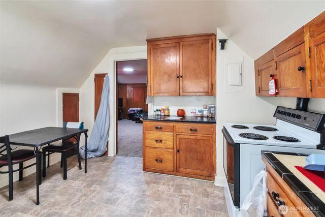 801 Veneta Avenue, Bremerton, WA 98337