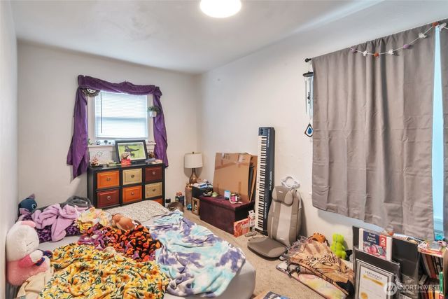 801 Veneta Avenue, Bremerton, WA 98337