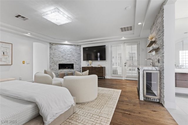 5070 Scenic Ridge Drive, Las Vegas, NV 89148