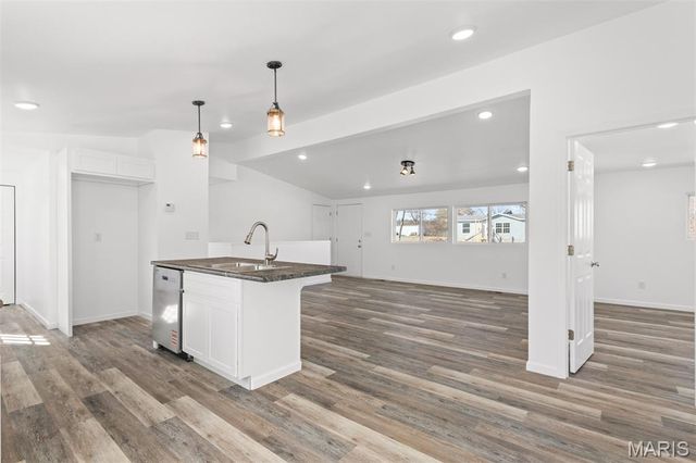 110 Madison Rene Avenue, Moscow Mills, MO 63362