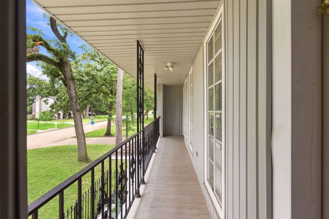 7902 Lichen Lane, Spring, TX 77379