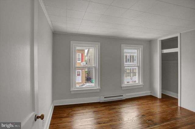 146 E PENN ST, Carlisle, PA 17013