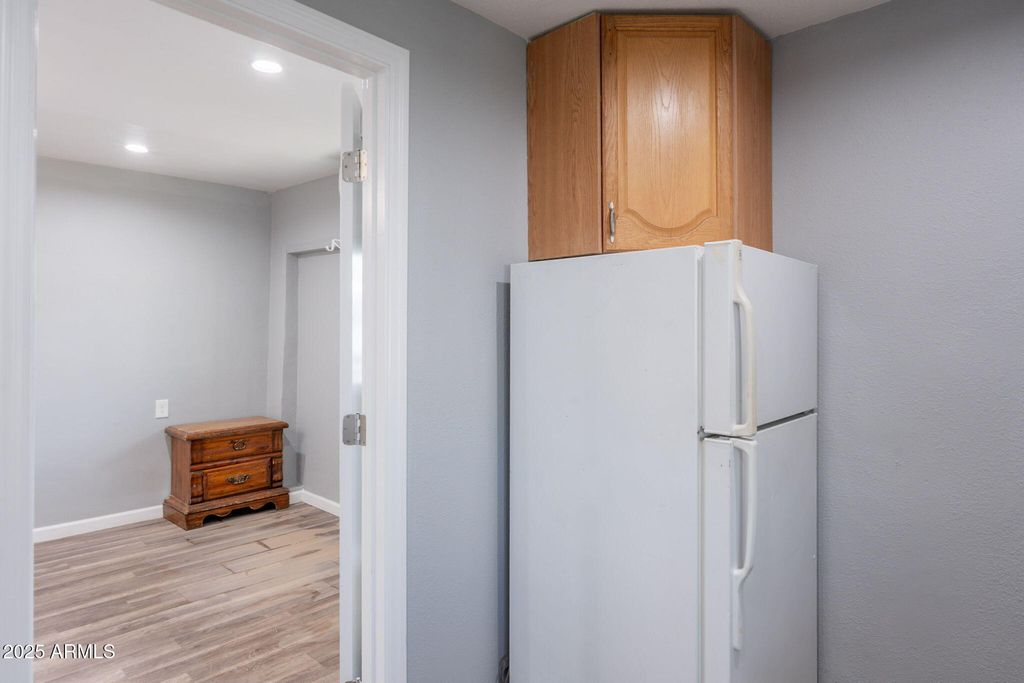 Image 38 of property listing at 1414 E MORELAND Street, Phoenix, AZ 85006