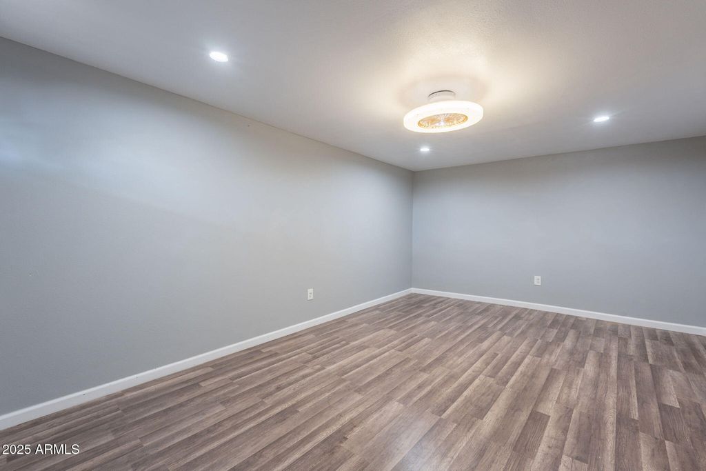 Image 41 of property listing at 1414 E MORELAND Street, Phoenix, AZ 85006