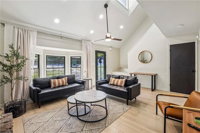 2158 Wells SE Drive 2158, Smyrna, GA 30080