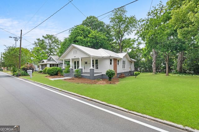 107 S Mulberry Street, Statesboro, GA 30458