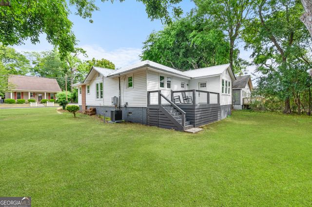 107 S Mulberry Street, Statesboro, GA 30458