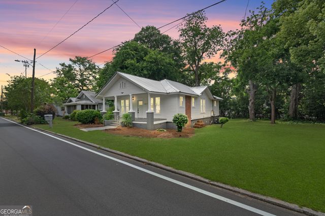 107 S Mulberry Street, Statesboro, GA 30458