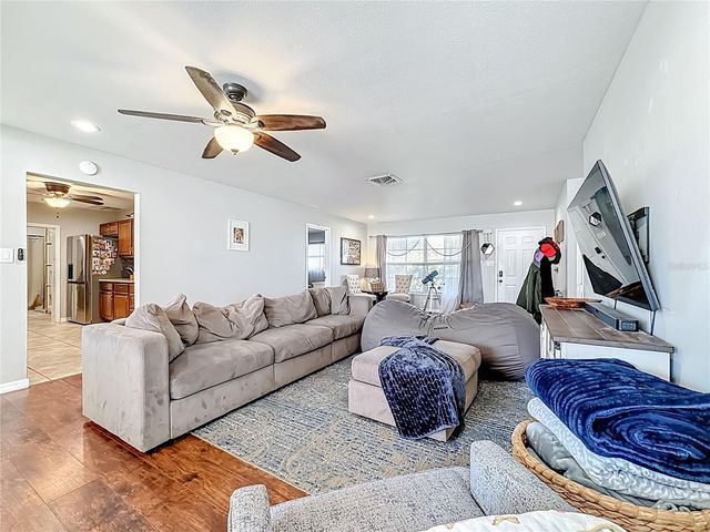 1521 BANYAN DR., Venice, FL 34293