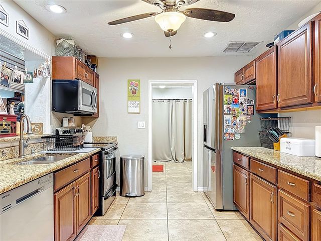 1521 BANYAN DR., Venice, FL 34293