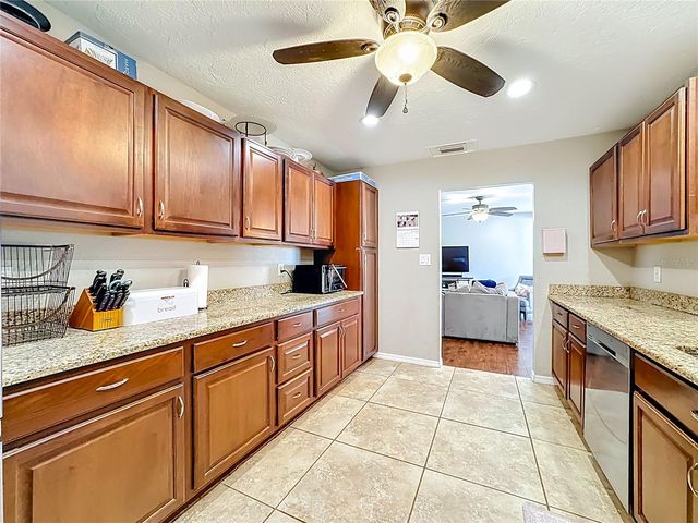 1521 BANYAN DR., Venice, FL 34293