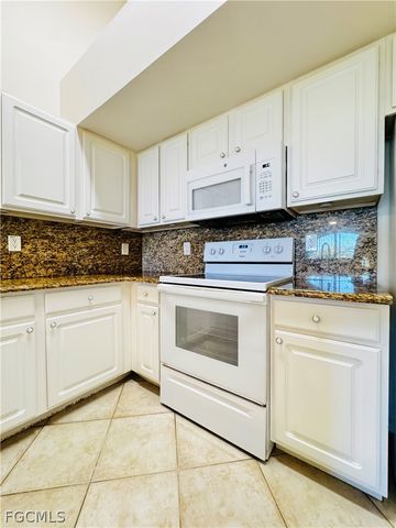 4127 Residence DR 417, Fort Myers, FL 33901