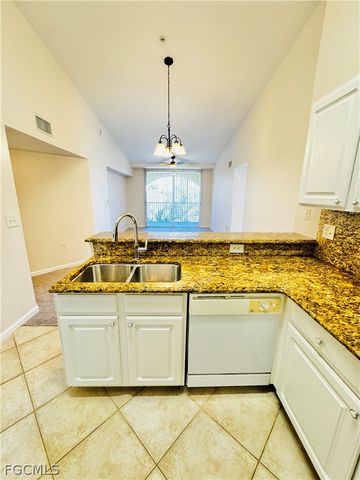 4127 Residence DR 417, Fort Myers, FL 33901