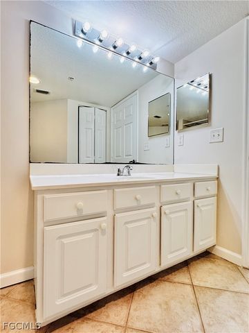 4127 Residence DR 417, Fort Myers, FL 33901