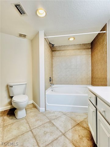 4127 Residence DR 417, Fort Myers, FL 33901