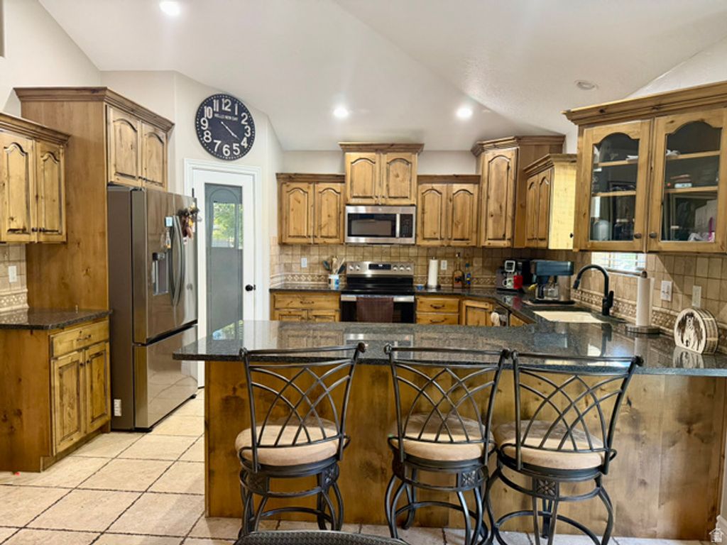 Image 3 of property listing at 1389 E 1240 S, Spanish Fork, UT 84660