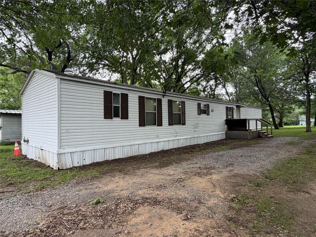 611 Star Street, Denison, TX 75020
