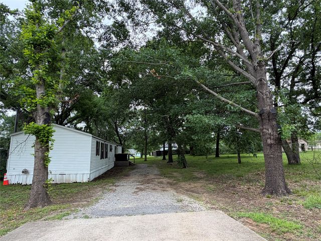 611 Star Street, Denison, TX 75020