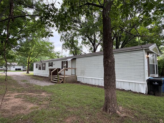 611 Star Street, Denison, TX 75020