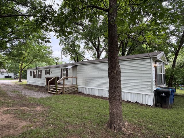 611 Star Street, Denison, TX 75020