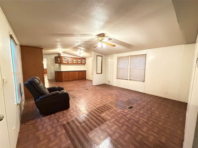 611 Star Street, Denison, TX 75020