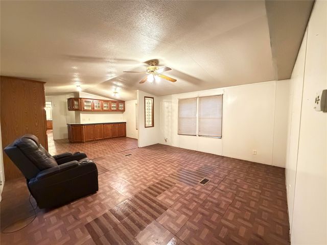 611 Star Street, Denison, TX 75020