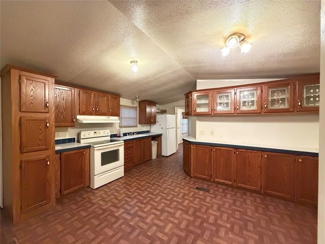 611 Star Street, Denison, TX 75020