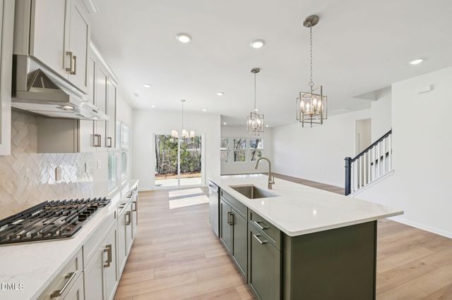 104 Stradshire Court, Zebulon, NC 27597