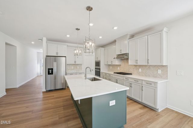 104 Stradshire Court, Zebulon, NC 27597