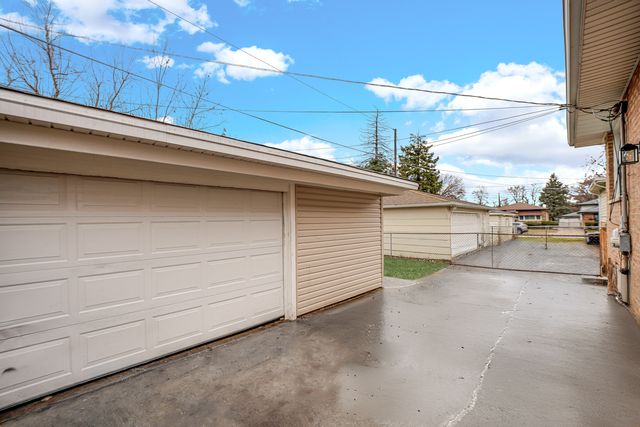 14500 VAN BUREN Street, Dolton, IL 60419