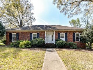 556 Eastway Street, Davidson, NC 28036