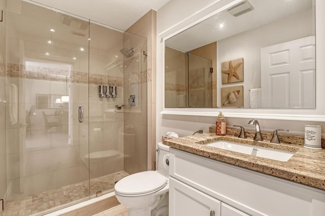 945 Oak Harbour Drive 945, Juno Beach, FL 33408