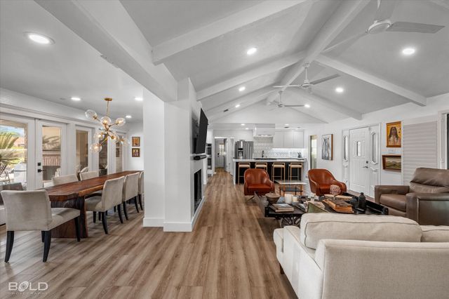 9450 Red Oak Lane, Shreveport, LA 71106