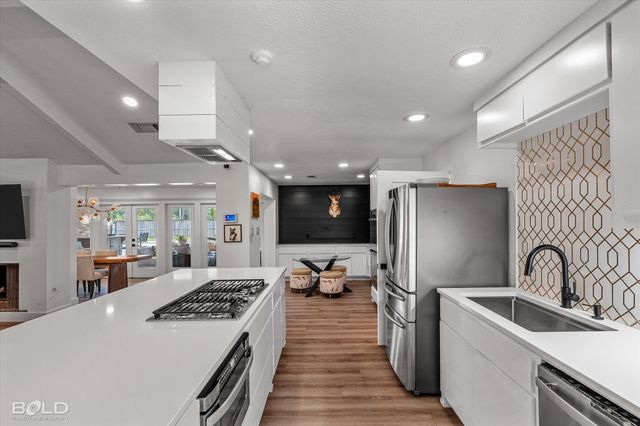 9450 Red Oak Lane, Shreveport, LA 71106