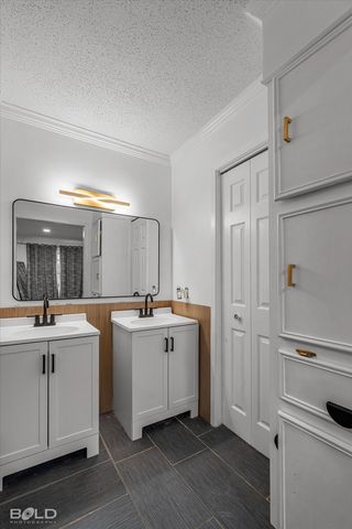 9450 Red Oak Lane, Shreveport, LA 71106