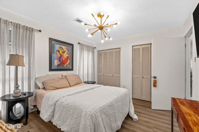 9450 Red Oak Lane, Shreveport, LA 71106