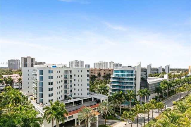 3131 NE 188th St 2-1010, Aventura, FL 33180