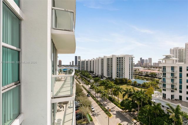 3131 NE 188th St 2-1010, Aventura, FL 33180