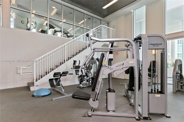 3131 NE 188th St 2-1010, Aventura, FL 33180