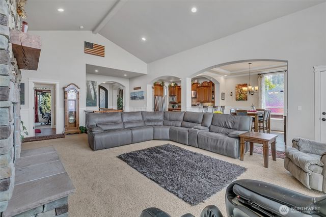 8110 172nd Avenue E, Sumner, WA 98390